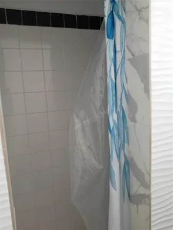 $3,900 | 2701 Northeast 9th Avenue, Pompano Beach, FL 33064