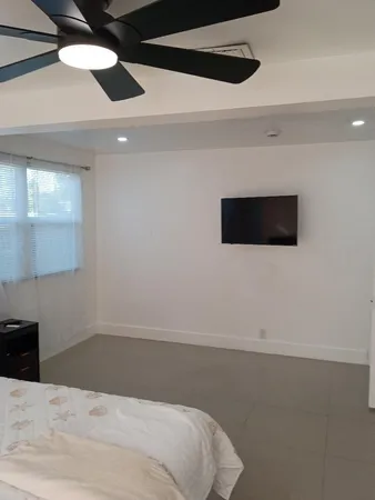 $3,900 | 2701 Northeast 9th Avenue, Pompano Beach, FL 33064