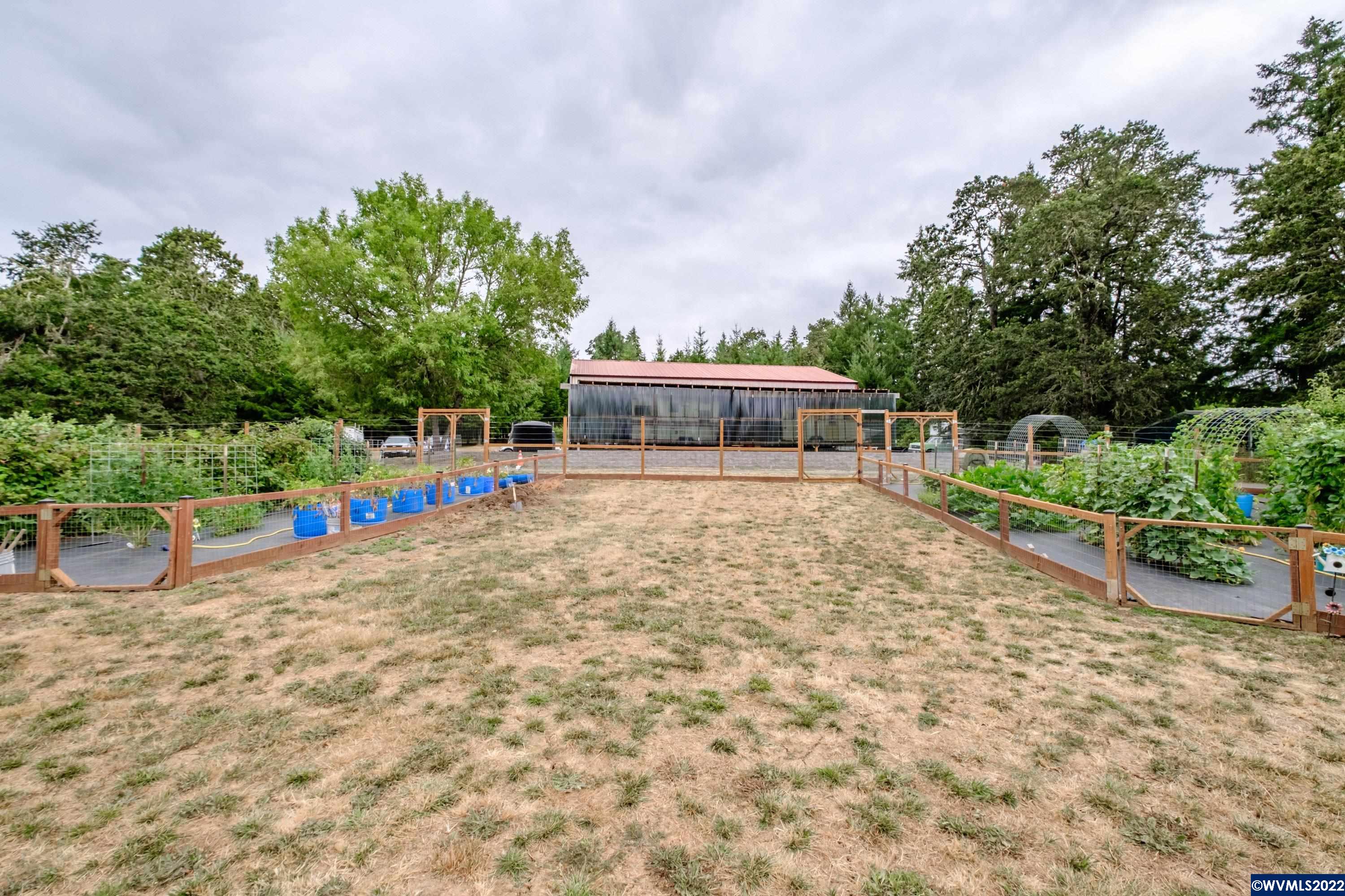 865 Perrydale Road Dallas, OR 97338 - Photo 33 of 41