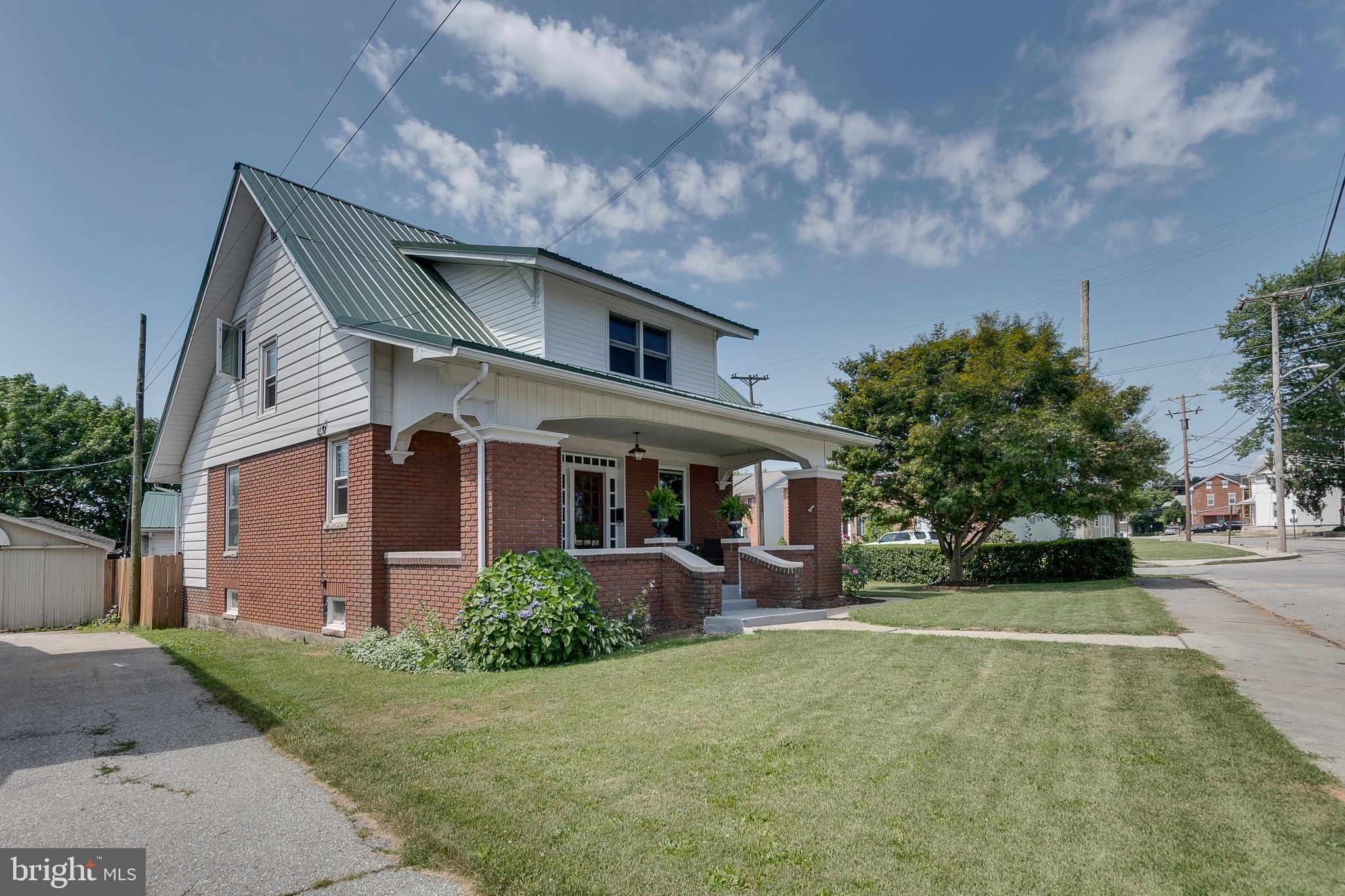 21 Ridge Avenue Hanover, PA 17331 - Photo 3 of 33 Gallery Image 3
