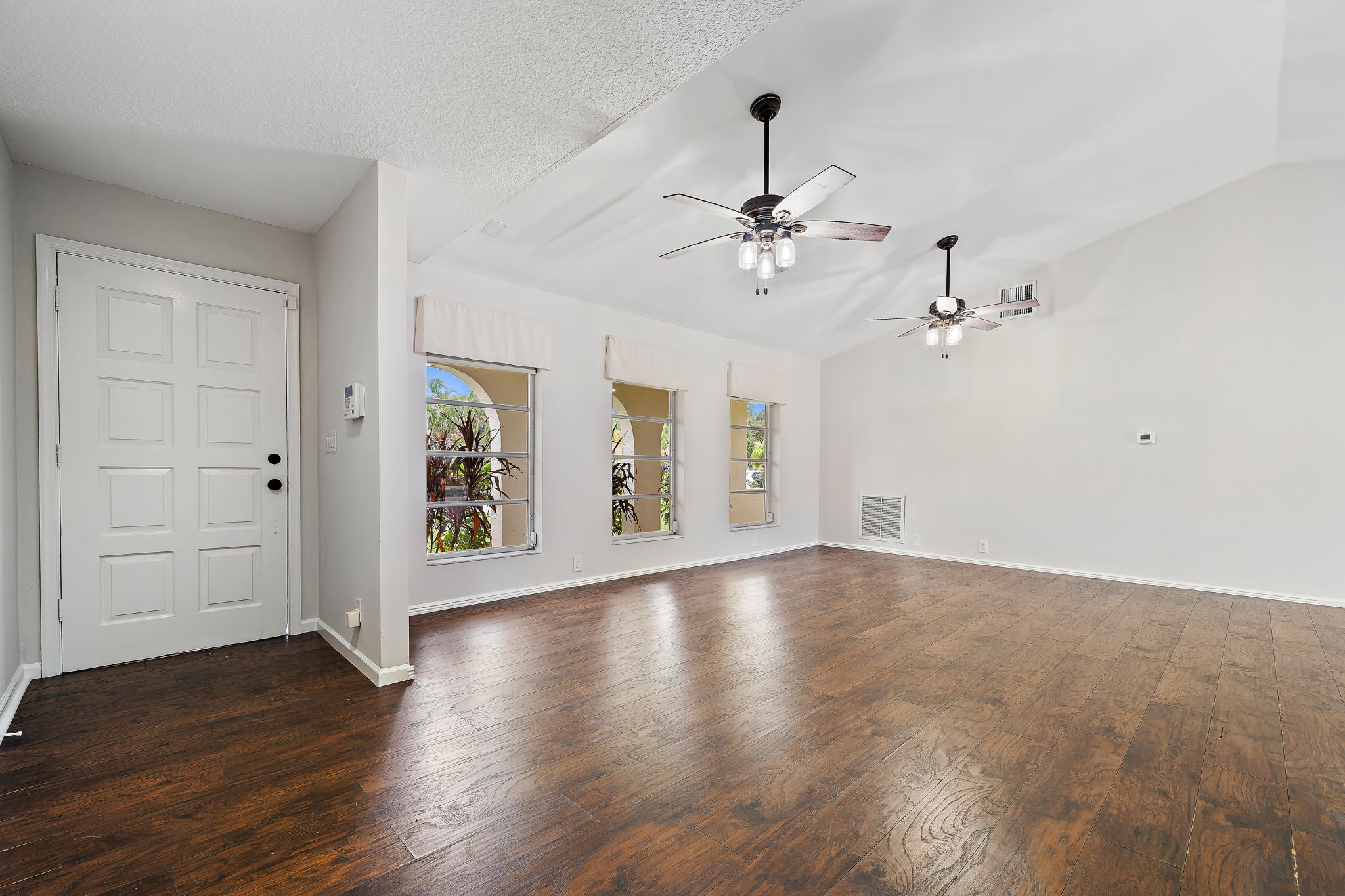 18074 Perigon Way Jupiter, FL 33458 - Photo 3 of 61 029-18074PerigonWay-Jupiter-FL-small