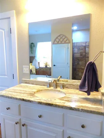 $435,000 | 125 Parkview Drive, Brady, TX 76825