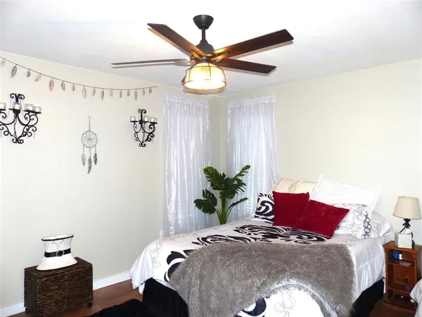 $435,000 | 125 Parkview Drive, Brady, TX 76825