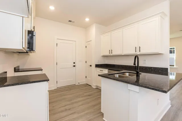 $316,550 | 301 Hopewell Br Court, Smithfield, NC 27577