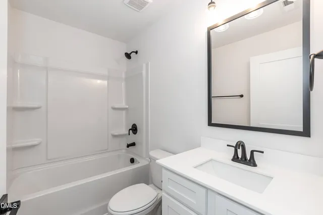 $316,550 | 301 Hopewell Br Court, Smithfield, NC 27577