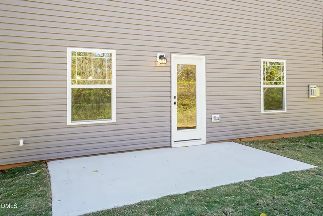 $316,550 | 301 Hopewell Br Court, Smithfield, NC 27577