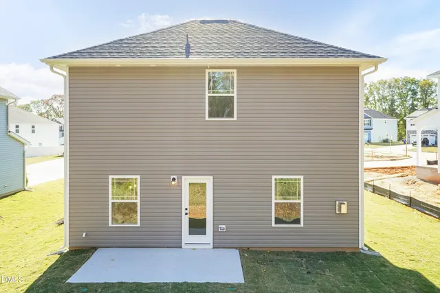 $316,550 | 301 Hopewell Br Court, Smithfield, NC 27577