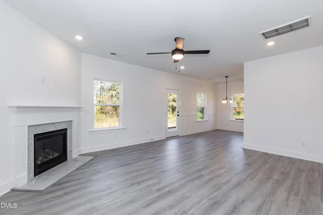 $316,550 | 301 Hopewell Br Court, Smithfield, NC 27577