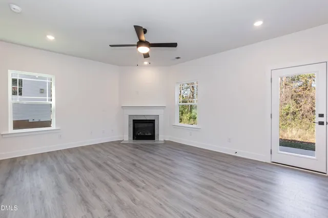 $316,550 | 301 Hopewell Br Court, Smithfield, NC 27577