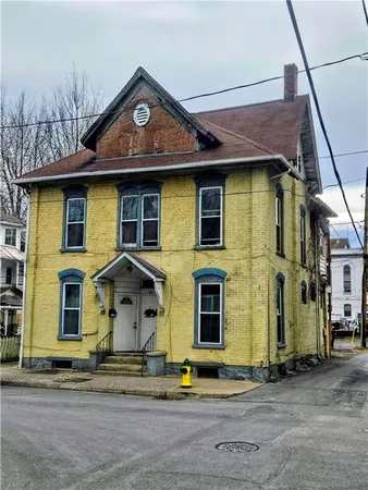 $197,000 | 316 North Grove Street, Lock Haven, PA 17745