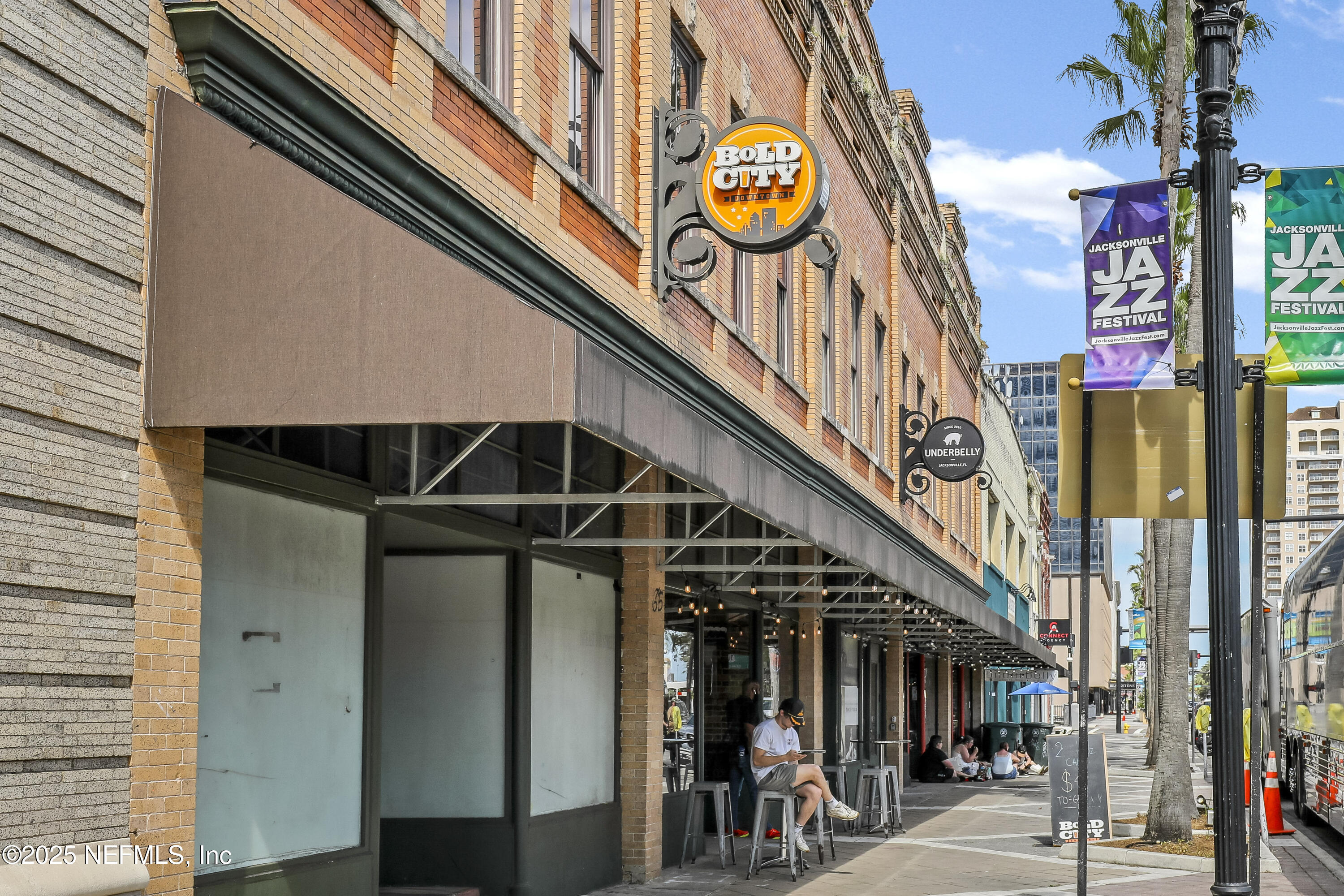 330 West 26th Street Jacksonville, FL 32206 - Photo 25 of 27 a close up of a street sign