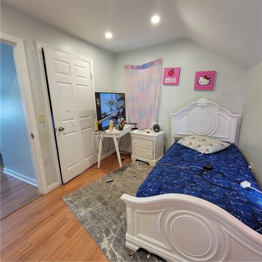 106 Parnell Street Providence, RI 02909 - Photo 12 of 22 Upper level bedroom#2
