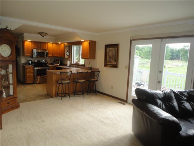 6931 Ridpath Road Grove City, OH 43123 - Photo 2 of 25 Gallery Image 2