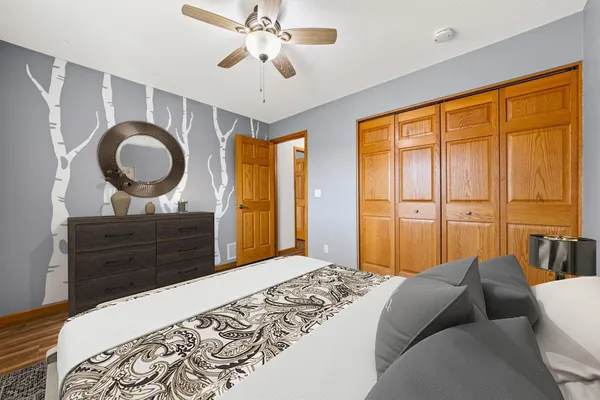 $420,000 | 15635 Hallmark Path, Apple Valley, MN 55124