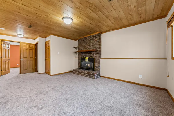 $420,000 | 15635 Hallmark Path, Apple Valley, MN 55124