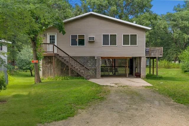 $219,900 | 10287 Bluebird Lane, Trempealeau, WI 54661
