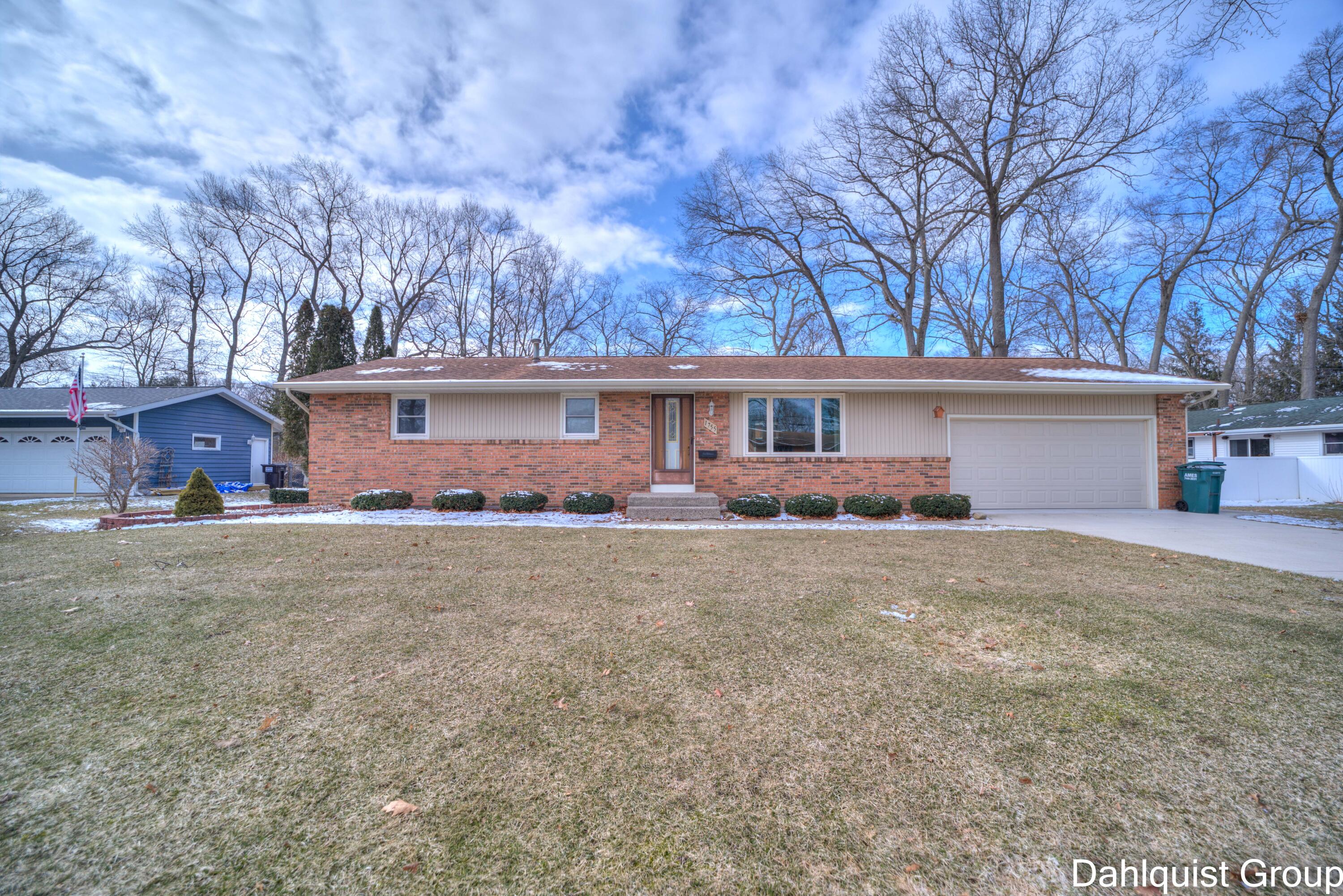 1755 Manistee Road Muskegon, MI 49445 - Photo 1 of 53 1755 Manistee Final (4 of 53)