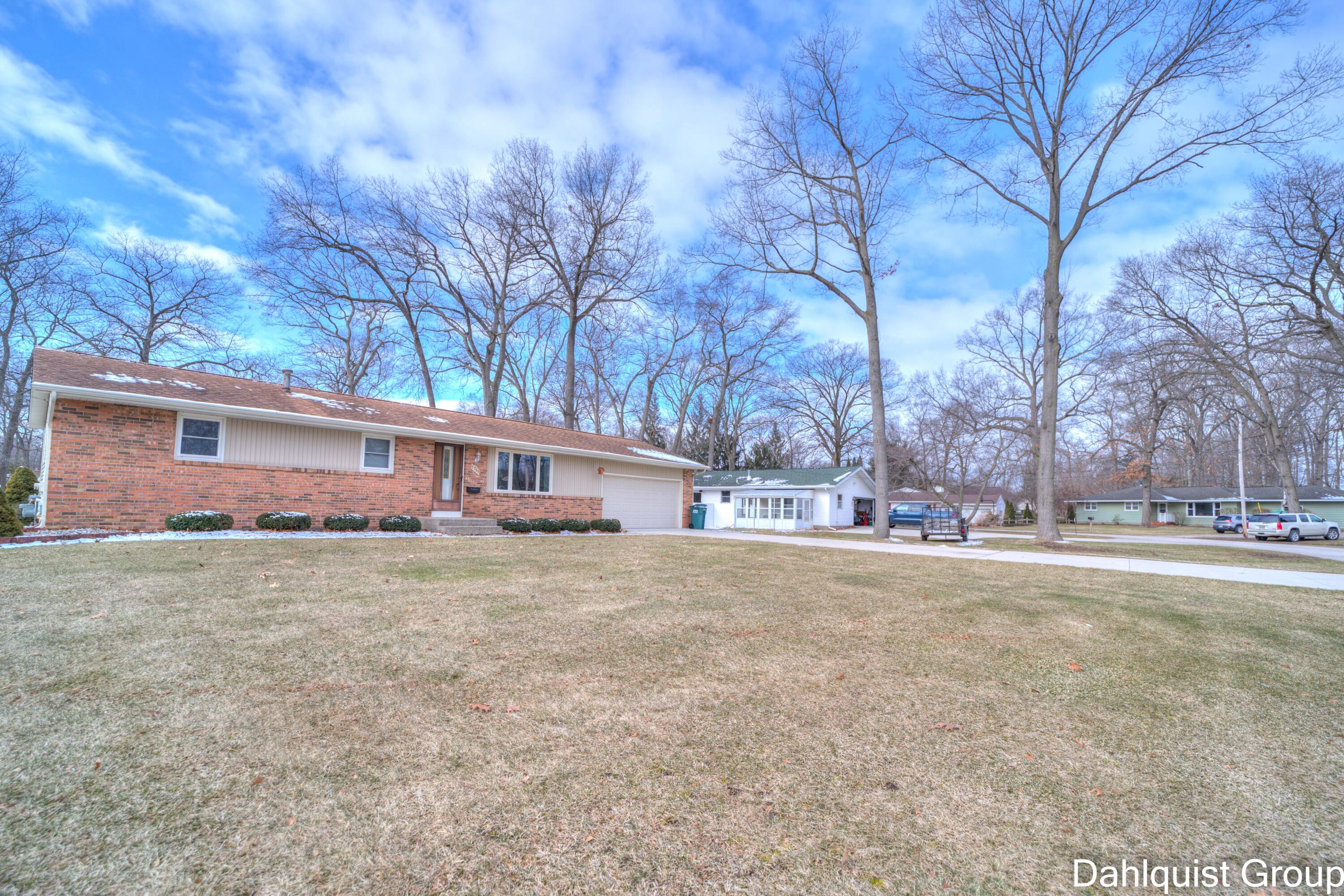 1755 Manistee Road Muskegon, MI 49445 - Photo 4 of 53 1755 Manistee Final (3 of 53)