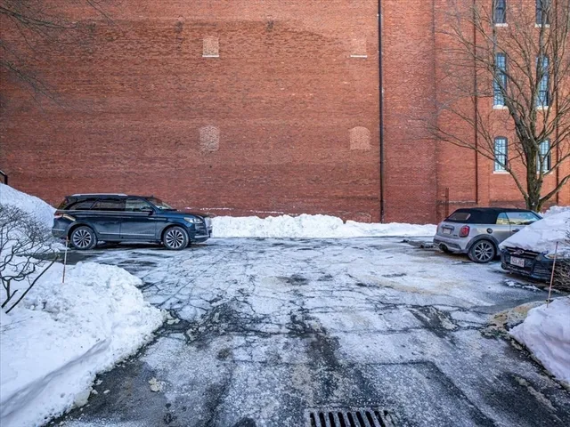 $599,000 | 7A Eugene Circle, Unit B, Boston, MA 02130