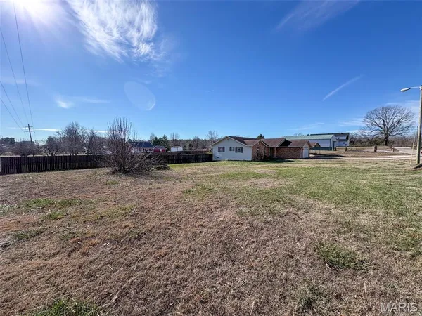 $245,000 | 2488 County Road 450, Poplar Bluff, MO 63901