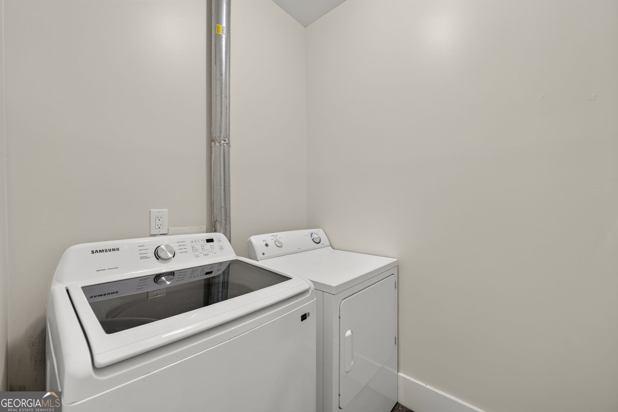 90 Edwin Smith Road Newnan, GA 30263 - Photo 33 of 47 Gallery Image 33
