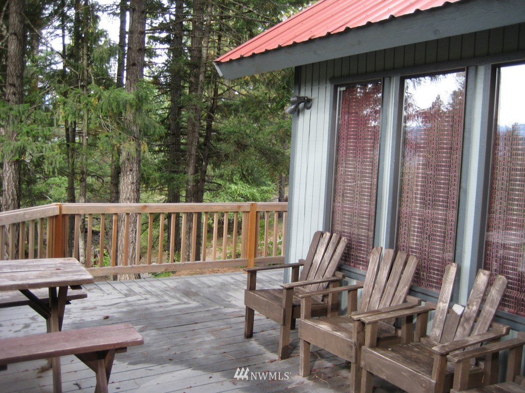 121 Tom Wright Road Ronald, WA 98940 - Photo 2 of 11 Gallery Image 2
