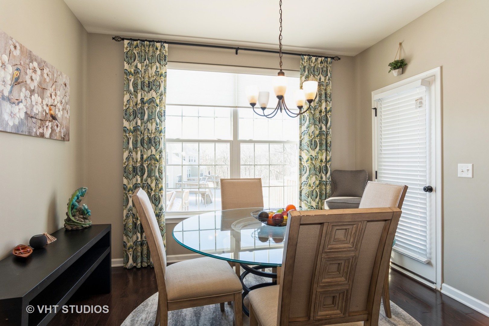 1247 Falcon Ridge Drive Elgin, IL 60124 - Photo 4 of 19