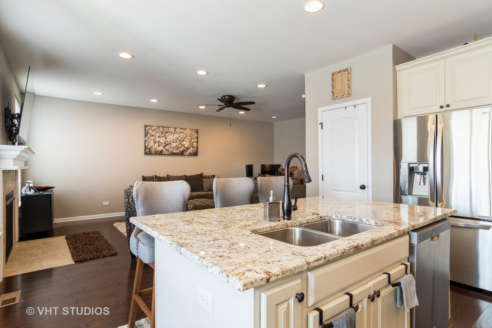 1247 Falcon Ridge Drive Elgin, IL 60124 - Photo 8 of 19