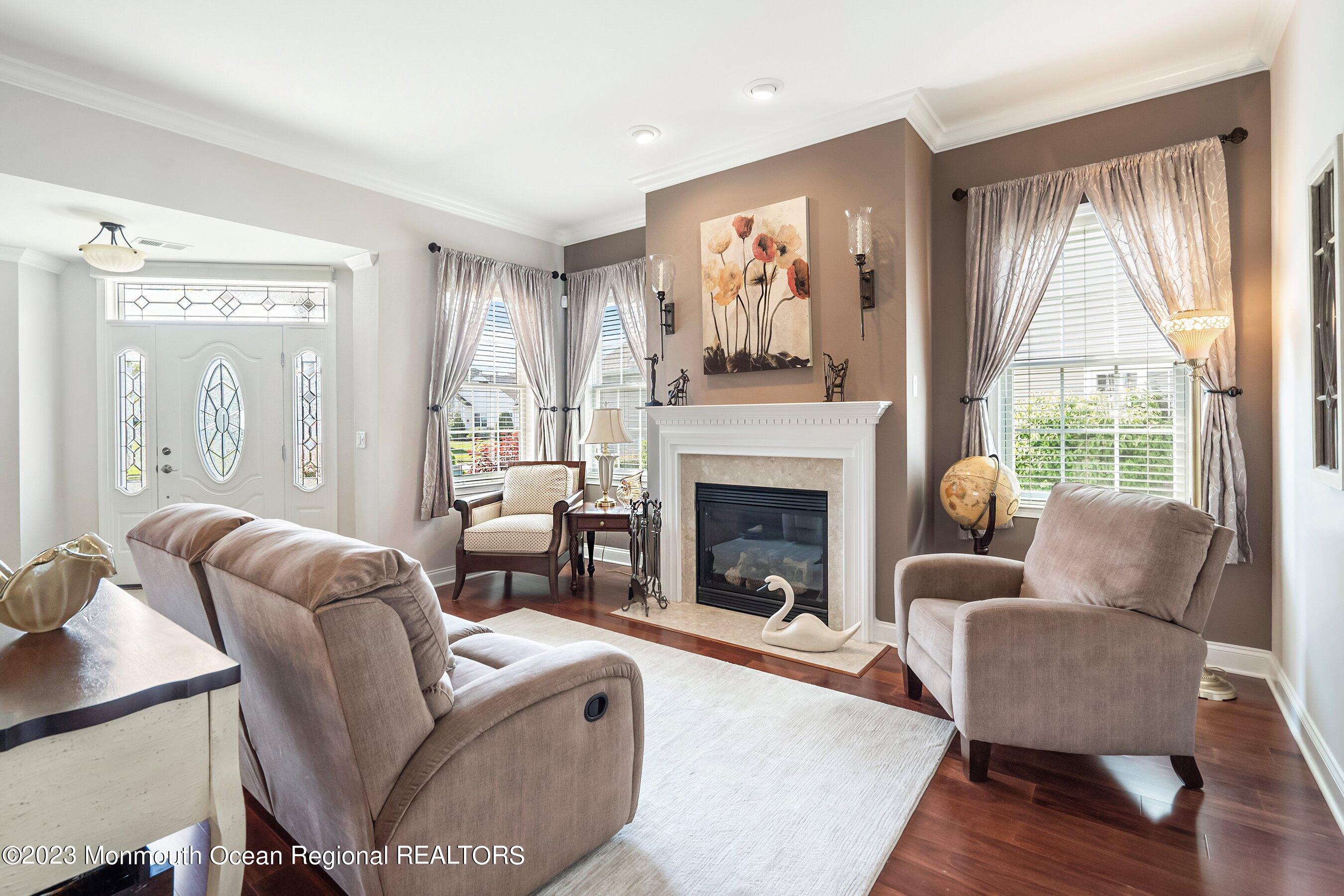 106 Brigantine Boulevard Waretown, NJ 08758 - Photo 10 of 76 Living Room