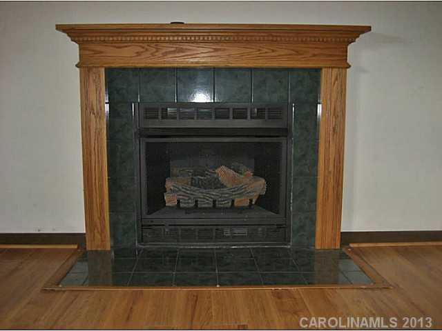 1364 Beamguard Road Clover, SC 29710 - Photo 3 of 16