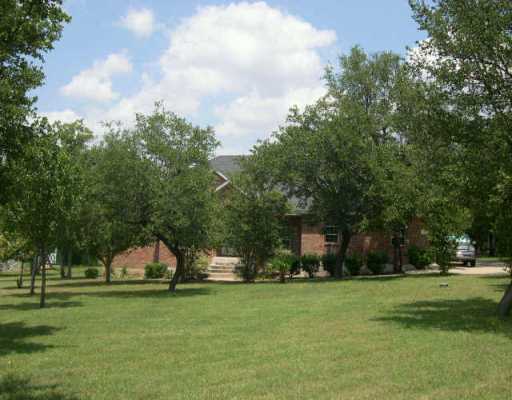 128 D B Wood Road Georgetown, TX 78628 - Photo 1 of 1 Gallery Image 1