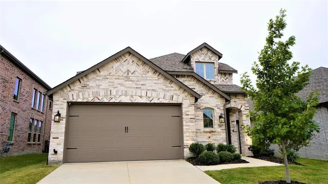 $3,000 | 2417 Doncaster Drive, Forney, TX 75126