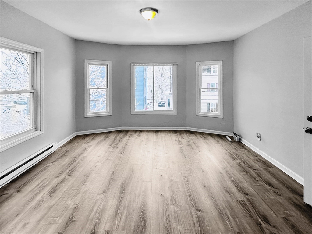 5 Mt Pleasant Street, Unit 2 Worcester, MA 01610 - Photo 3 of 9