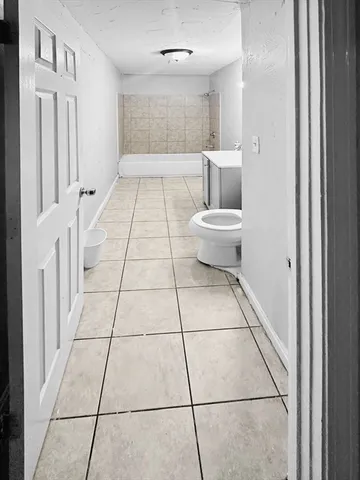 $2,500 | 5 Mt Pleasant Street, Unit 2, Worcester, MA 01610