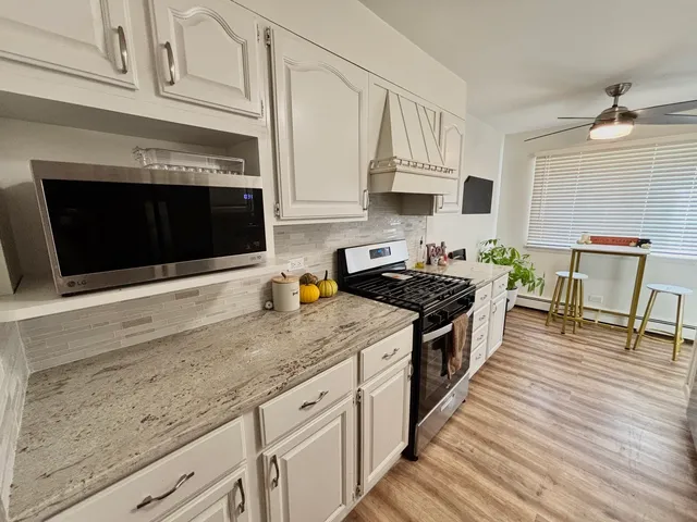 $169,999 | 1321 South Finley Road, Unit 107, Lombard, IL 60148