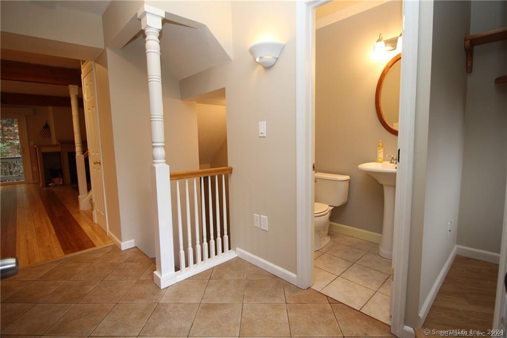 7 Woods Way, Unit 7 Woodbury, CT 06798 - Photo 7 of 19 a view of a bathroom from a bathroom