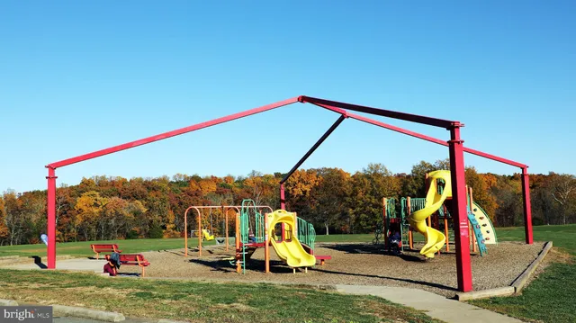 $2,500 | 6821 Avalon Isle Way, Gainesville, VA 20155