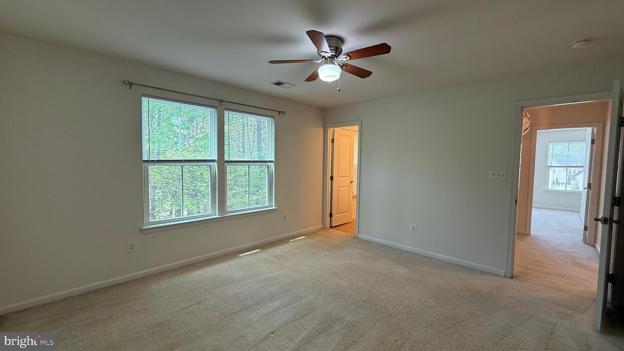 12421 Mays Quarter Road Woodbridge, VA 22192 - Photo 20 of 30 an empty room that has a window