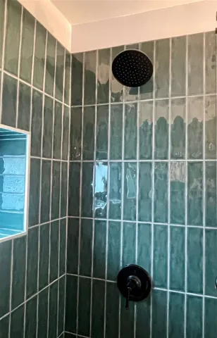 $1,450 | 1023 Nile Street, Unit B, Austin, TX 78702