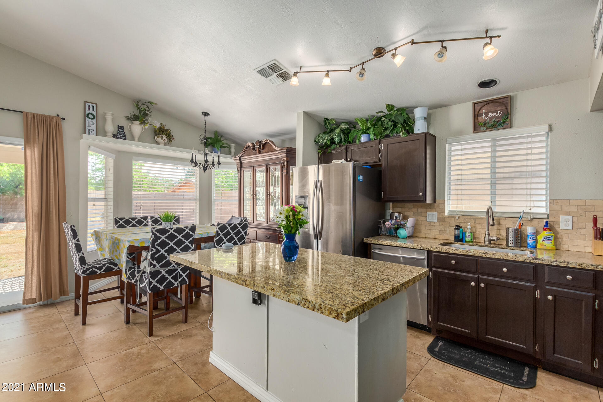 3736 West Alameda Road Glendale, AZ 85310 - Photo 8 of 27 0008-08 - Alameda