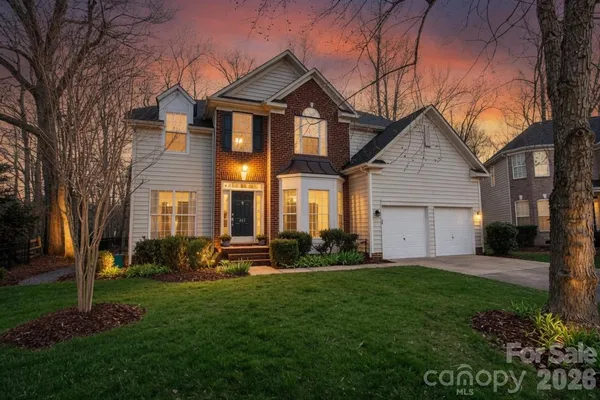 $735,000 | 203 Elven Court, Waxhaw, NC 28173