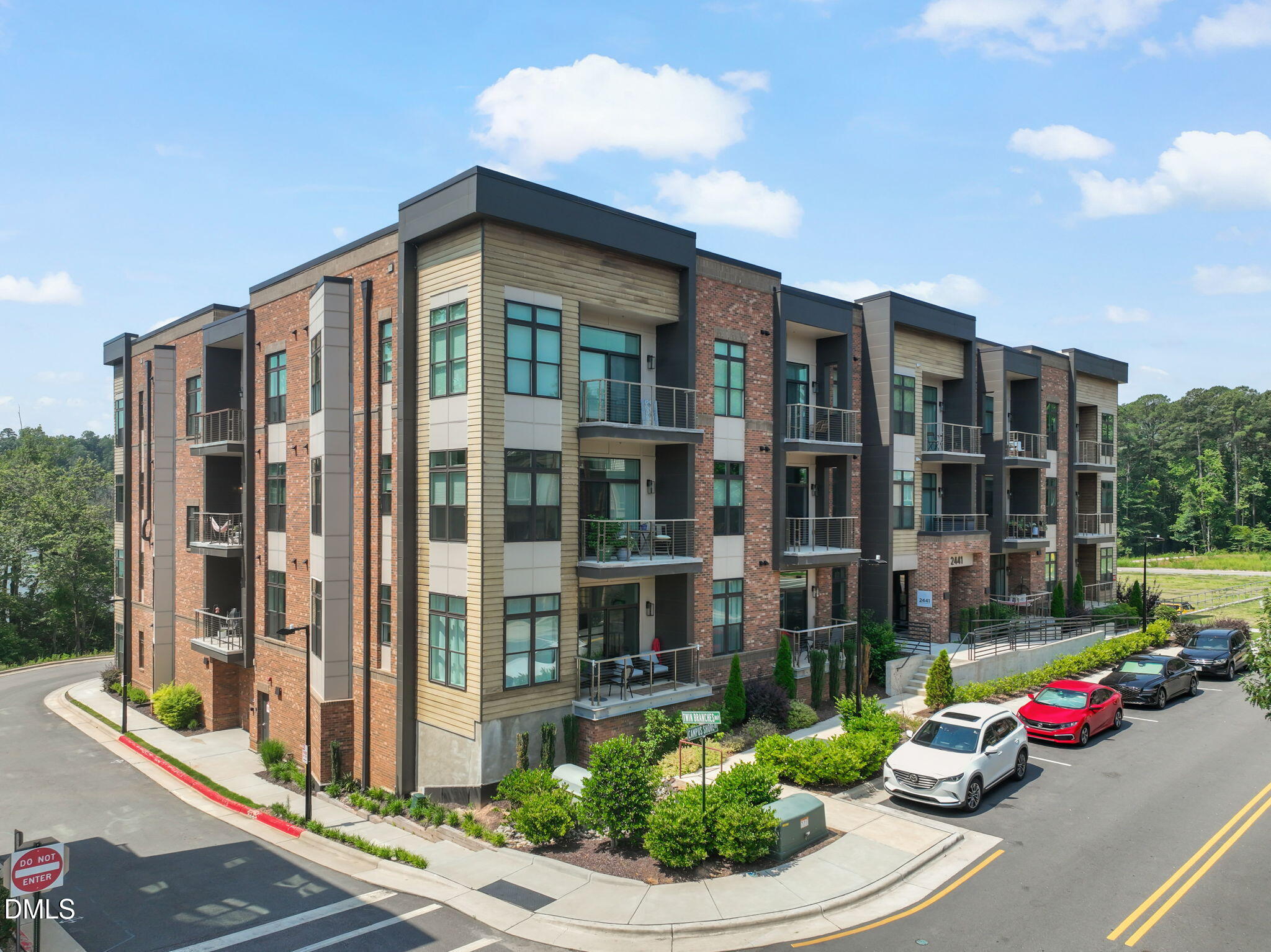 2441 Campus Shore Drive, Unit 109 Raleigh, NC 27606 - Photo 39 of 44