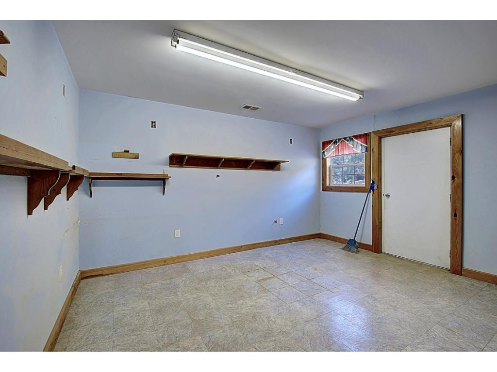 182 Clay Little Road Elizabethton, TN 37643 - Photo 34 of 36 Photo 34