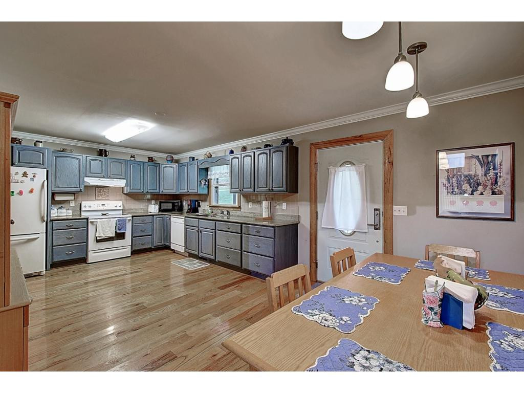 182 Clay Little Road Elizabethton, TN 37643 - Photo 10 of 36 Photo 10