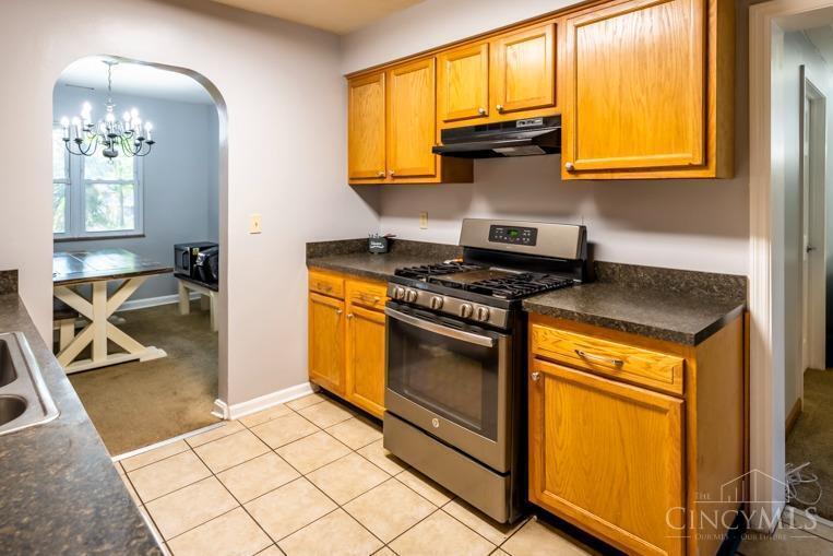8282 Daly Road Cincinnati, OH 45231 - Photo 5 of 21