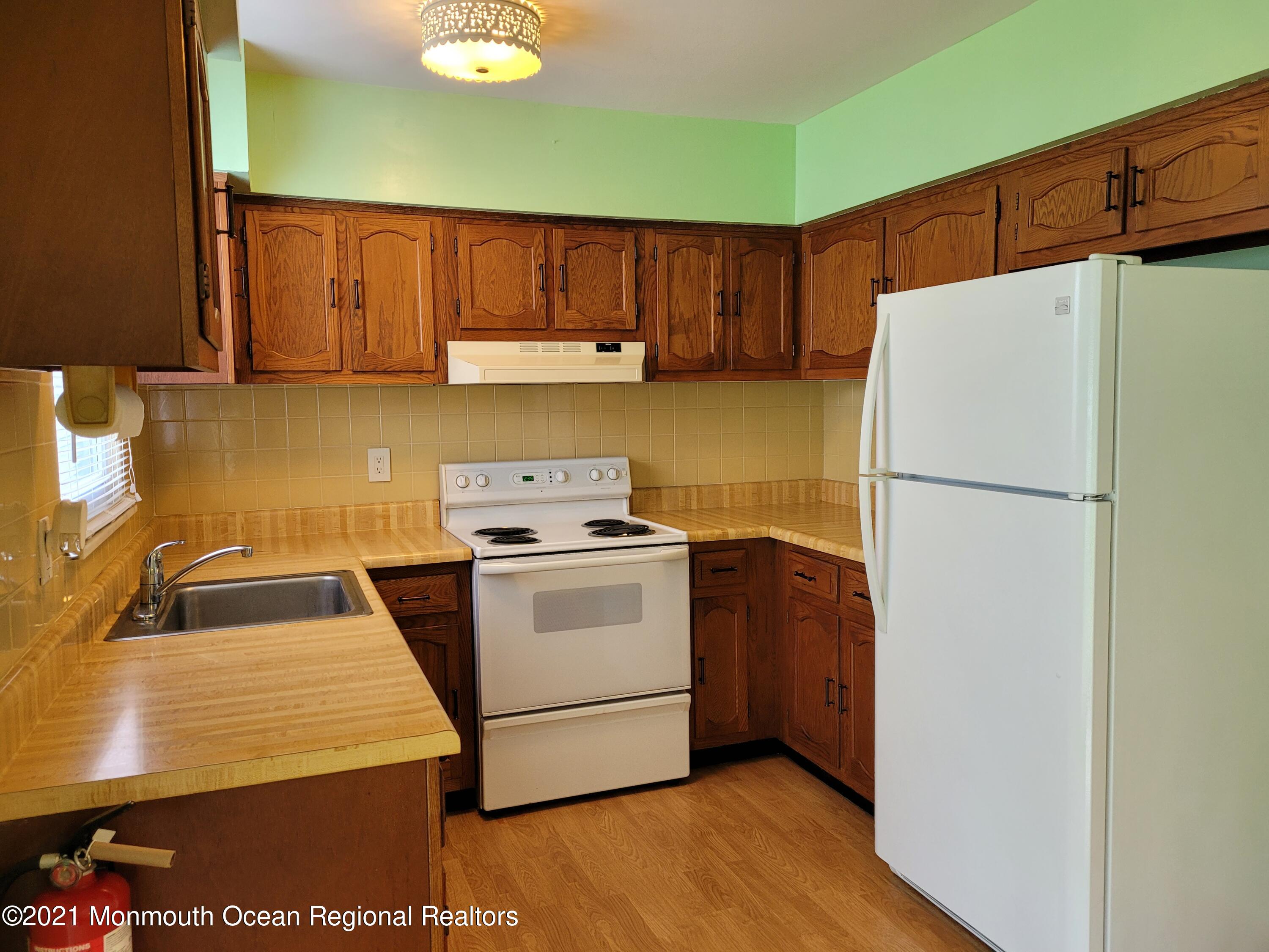 38A Sunset Road, Unit B Whiting, NJ 08759 - Photo 5 of 16 20210712_123709
