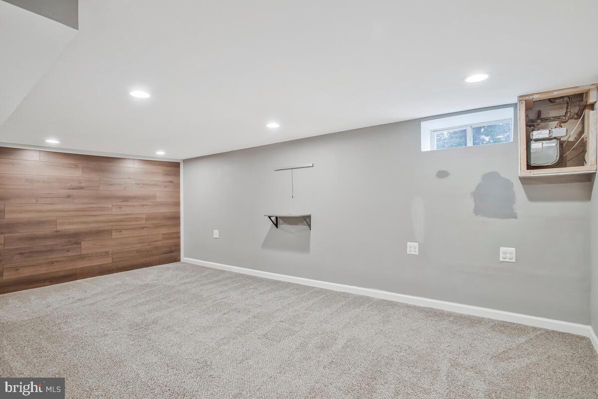 102 Kent Road Glen Burnie, MD 21060 - Photo 28 of 42 Basement Family Room