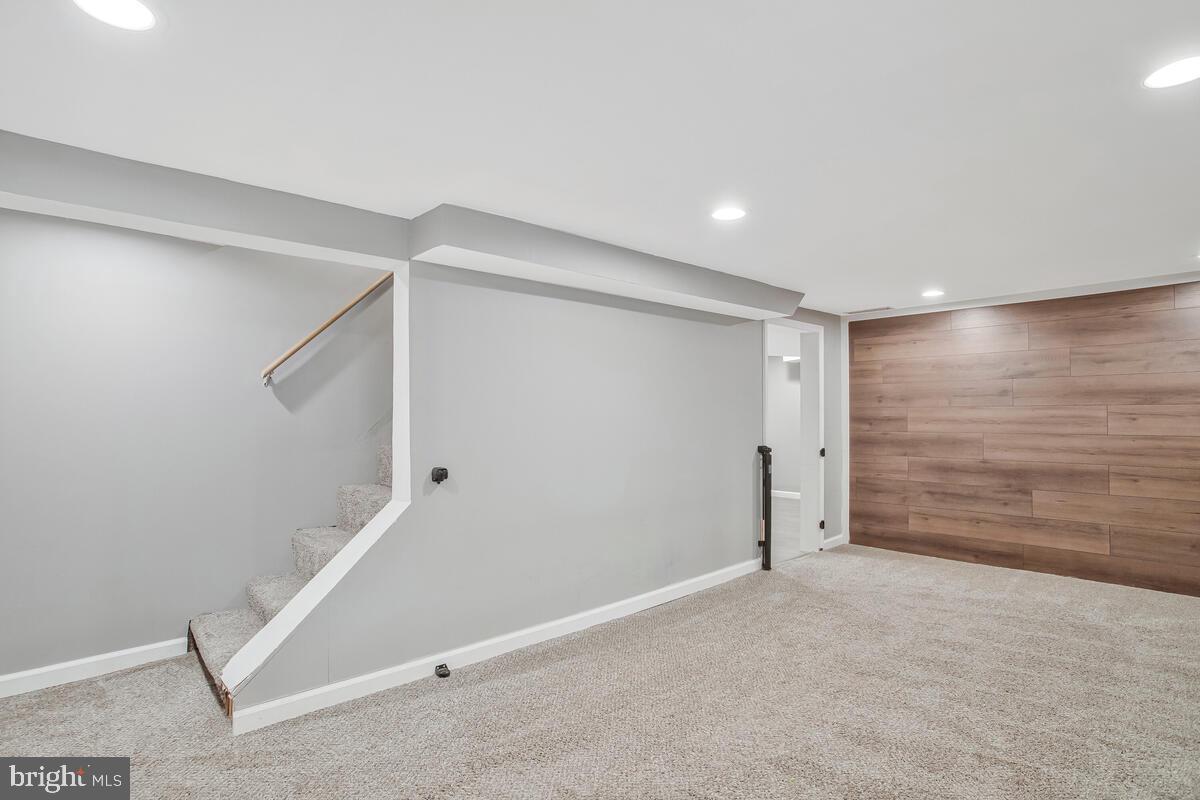 102 Kent Road Glen Burnie, MD 21060 - Photo 29 of 42 Basement Family Room