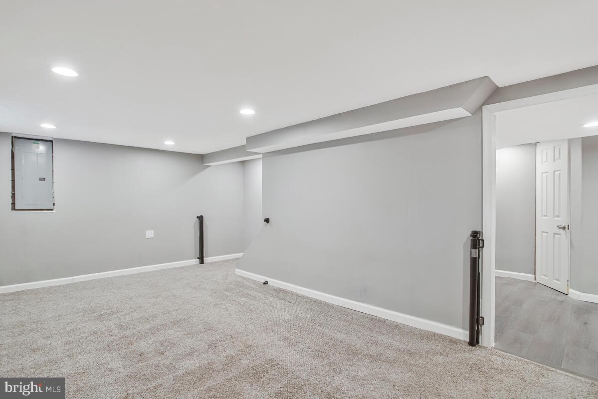 102 Kent Road Glen Burnie, MD 21060 - Photo 30 of 42 Basement Family Room