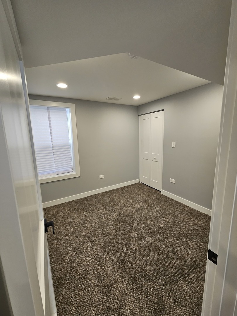 2828 Ridgeland Avenue, Unit 1 Berwyn, IL 60402 - Photo 9 of 9 a view of an empty room